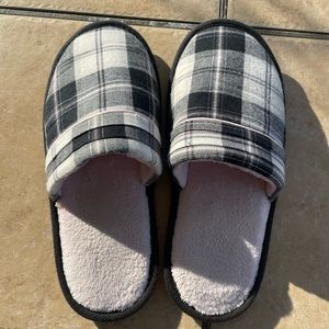 Victoria’s Secret Slippers, Pink & Gray Plaid